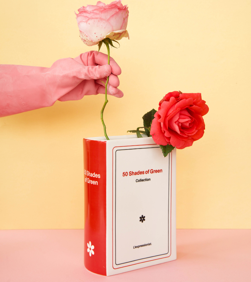 Jarrón con forma de libro "50 sombras de verde"