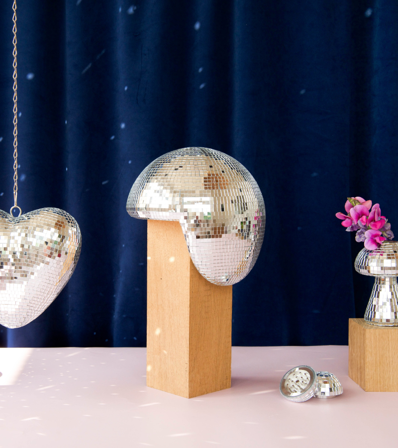 Bola de discoteca derretida