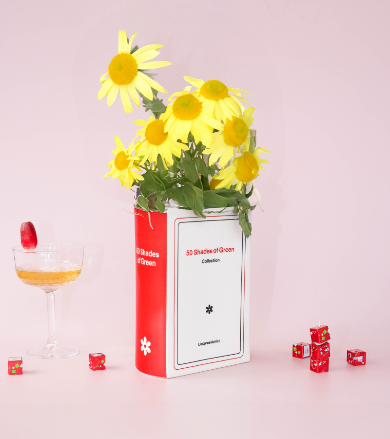 Jarrón con forma de libro "50 sombras de verde"