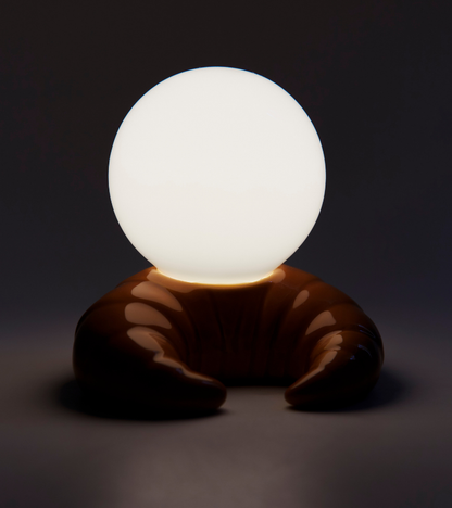 Lampada a mezzaluna