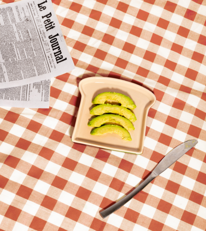 Set mit zwei Toasttellern