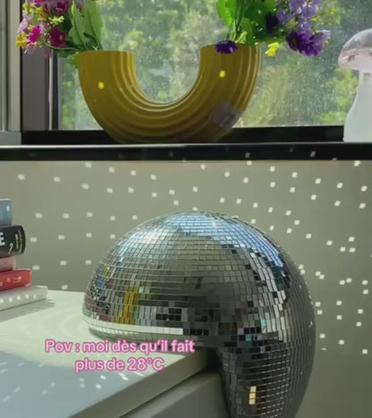Geschmolzene Discokugel